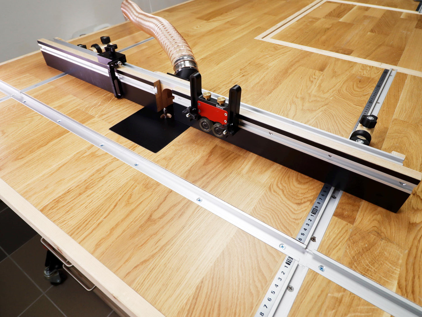 Router Table Fence Plans – Easy Build, Metric & Imperial, 3D Printable Parts, Micro Adjusters, T-Tracks, Dust Port for 2'' and 2.5'' Hoses